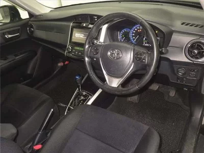 Toyota COROLLA FIELDER  с аукциона в Японии