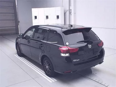 Toyota COROLLA FIELDER  с аукциона в Японии