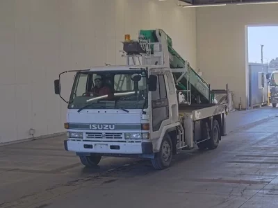 Isuzu FORWARD