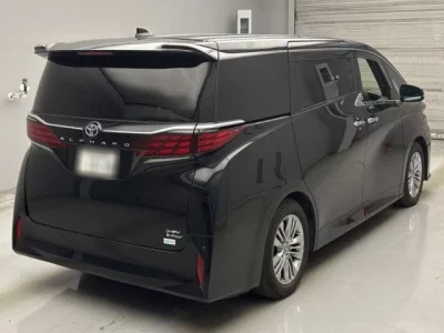 Toyota ALPHARD  с аукциона в Японии