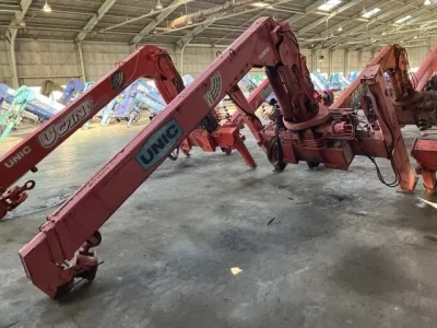 OTHERS UNIC CRANE