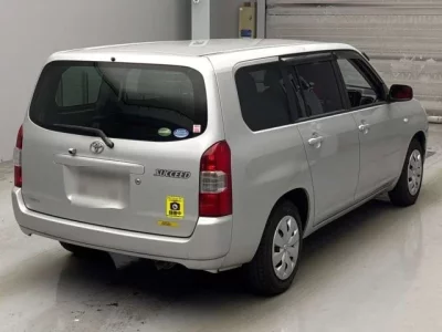 Toyota SUCCEED