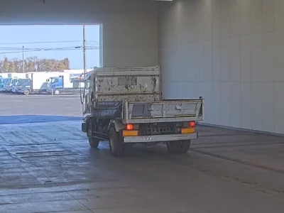 Isuzu FORWARD  с аукциона в Японии