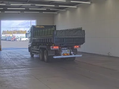 Mitsubishi SUPER GREAT  с аукциона в Японии