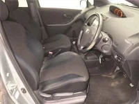 Toyota VITZ лот № 60269 оценка R  с аукциона в Японии 4