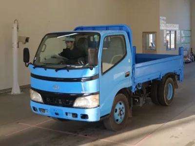 Hino DUTRO  с аукциона в Японии