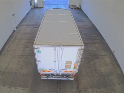 Isuzu FORWARD  с аукциона в Японии