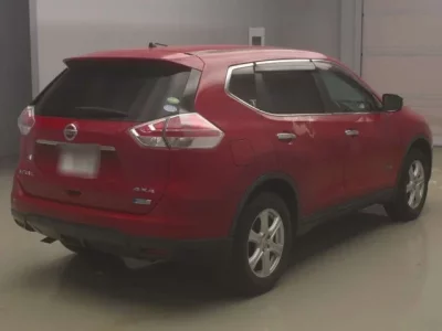 Nissan X-TRAIL  с аукциона в Японии
