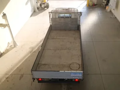 Isuzu ELF  с аукциона в Японии