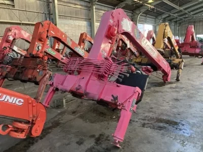 OTHERS UNIC CRANE
