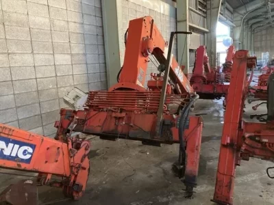 OTHERS UNIC CRANE