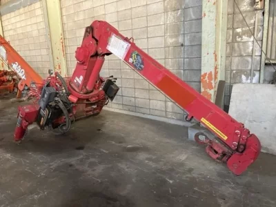 OTHERS UNIC CRANE