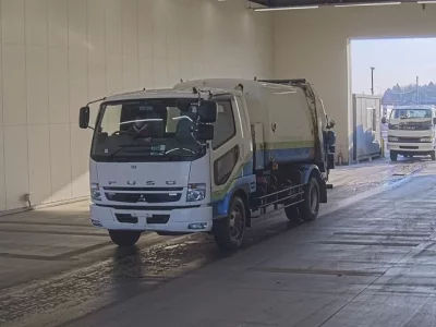 Mitsubishi FUSO FIGHTER  с аукциона в Японии