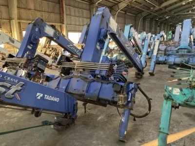 TADANO CRANE