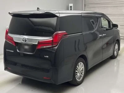 Toyota ALPHARD  с аукциона в Японии