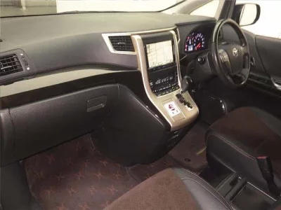 Toyota ALPHARD  с аукциона в Японии