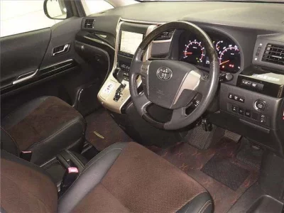 Toyota ALPHARD  с аукциона в Японии