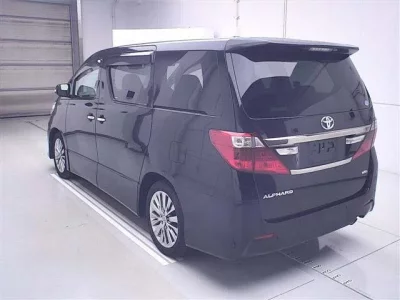 Toyota ALPHARD  с аукциона в Японии