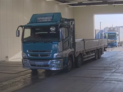 Mitsubishi SUPER GREAT  с аукциона в Японии