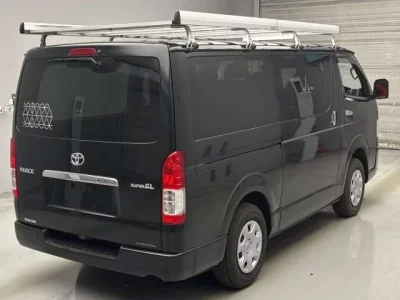 Toyota HIACE VAN  с аукциона в Японии