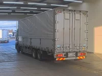 Nissan QUON лот № 4323 оценка 3  с аукциона в Японии 1