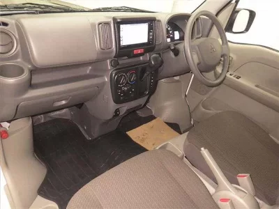 Mitsubishi MINICAB VAN