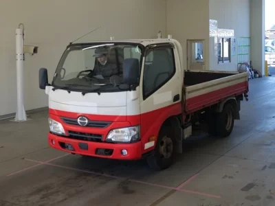 Hino DUTRO  с аукциона в Японии
