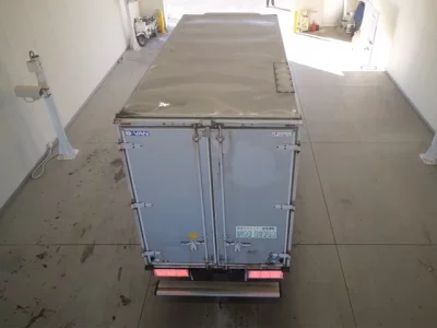 Isuzu ELF  с аукциона в Японии