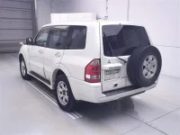 Mitsubishi PAJERO лот № 5265 оценка 3.5  с аукциона в Японии 1