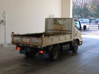 Hino DUTRO лот № 10026 оценка 3.5  с аукциона в Японии 1