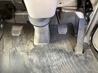 Toyota DYNA  с аукциона в Японии