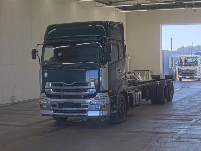 Nissan QUON  с аукциона в Японии