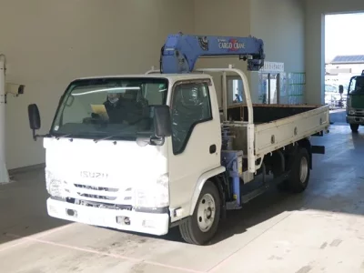 Isuzu ELF  с аукциона в Японии