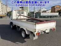 Toyota DYNA лот № 51073 оценка 3  с аукциона в Японии 1