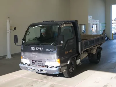 Isuzu ELF