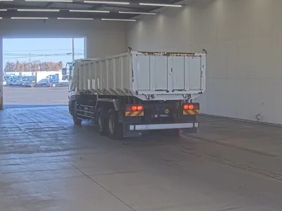 Mitsubishi SUPER GREAT  с аукциона в Японии