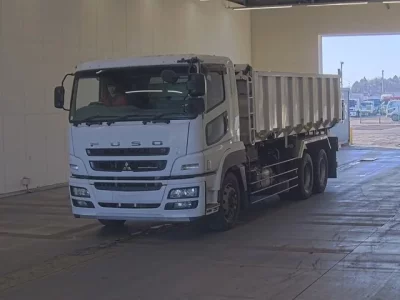 Mitsubishi SUPER GREAT  с аукциона в Японии