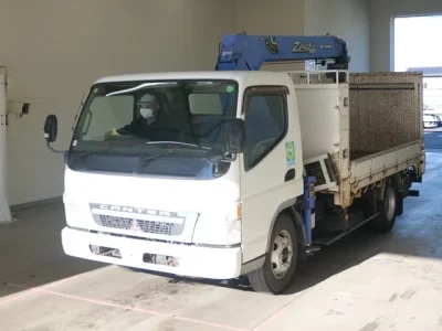 Mitsubishi CANTER  с аукциона в Японии