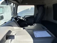 Mitsubishi SUPER GREAT лот № 4398 оценка 4  с аукциона в Японии 4