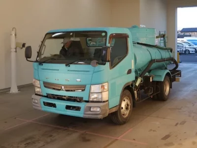 Mitsubishi FUSO TRUCK  с аукциона в Японии
