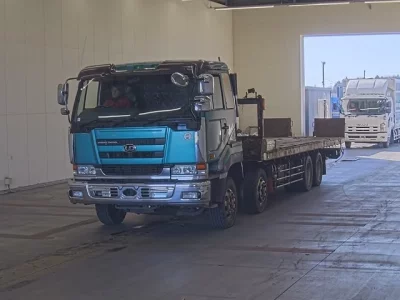 Nissan BIGTHUMB  с аукциона в Японии