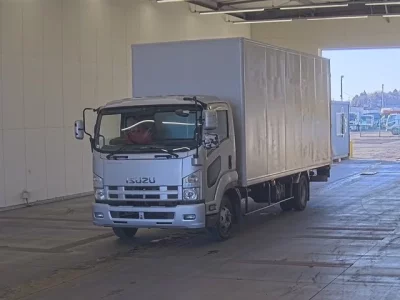 Isuzu FORWARD