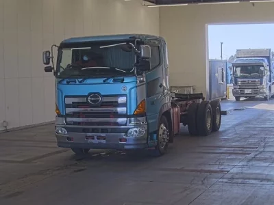 Hino PROFIA  с аукциона в Японии