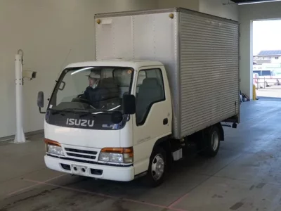 Isuzu ELF  с аукциона в Японии