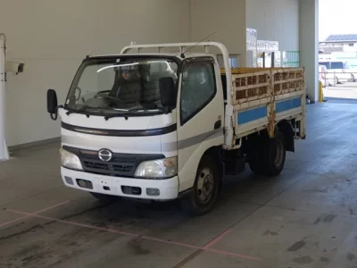 Hino DUTRO  с аукциона в Японии