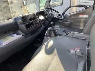 Hino DUTRO  с аукциона в Японии