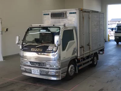 Isuzu ELF