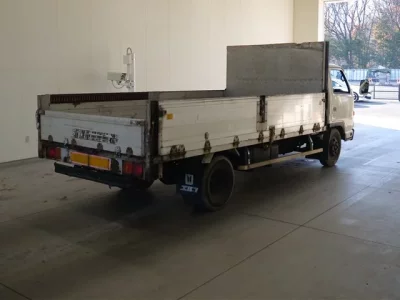 Isuzu ELF  с аукциона в Японии