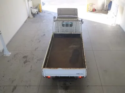 Toyota DYNA  с аукциона в Японии