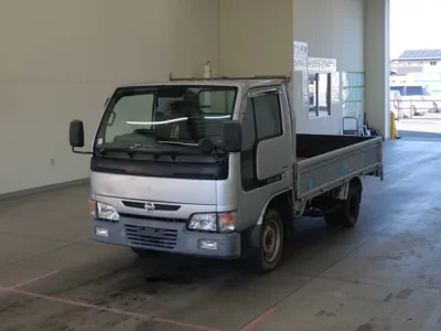 Nissan ATLAS  с аукциона в Японии